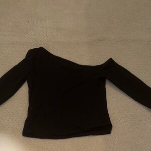 Black Off-Shoulder Long Sleeve Top